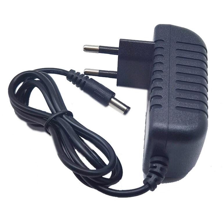chargeur secteur 5V 2A vue de face
